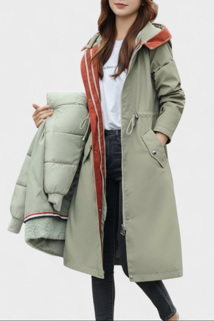 Giada | Cappotto Lungo con Cappuccio e Dettagli Chic